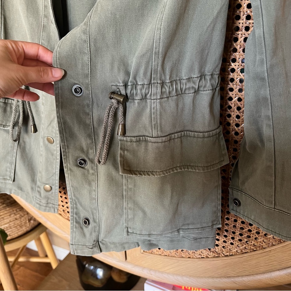 Lightweight Olive Utility Jacket With Gingham Col… - image 3